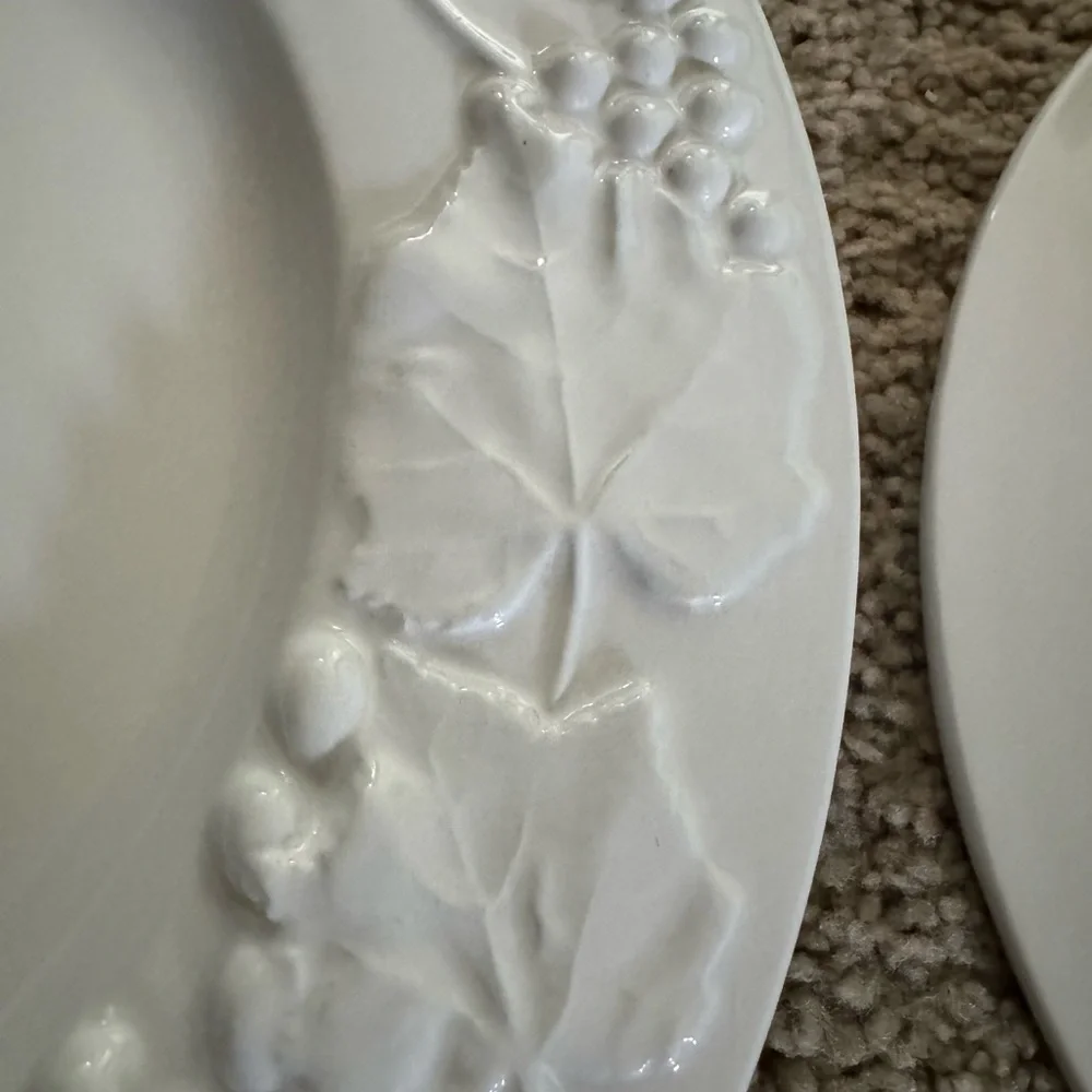 Vintage Crate&Barrel White Grapevine Embossed Plates (3)